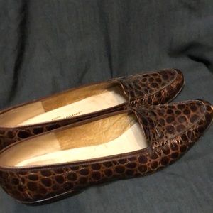 Crocodile patent leather Ferragamo lofers